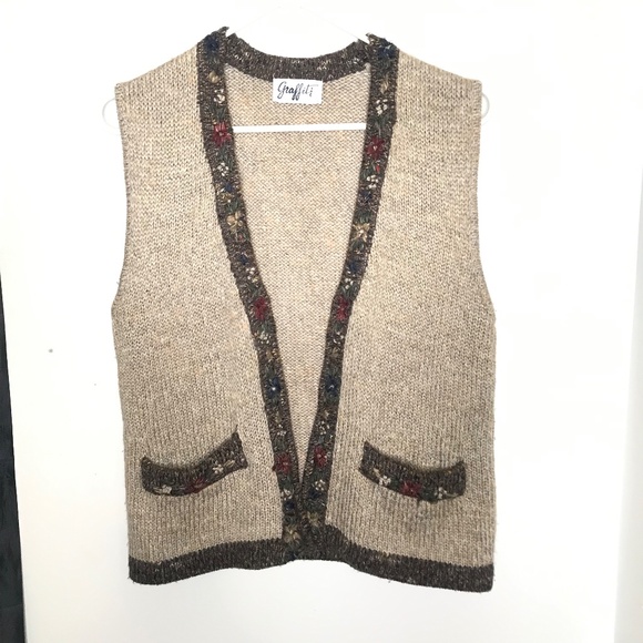Graffiti Women’s Boho Knit Sweater Vest, Floral Detail - Picture 2 of 16